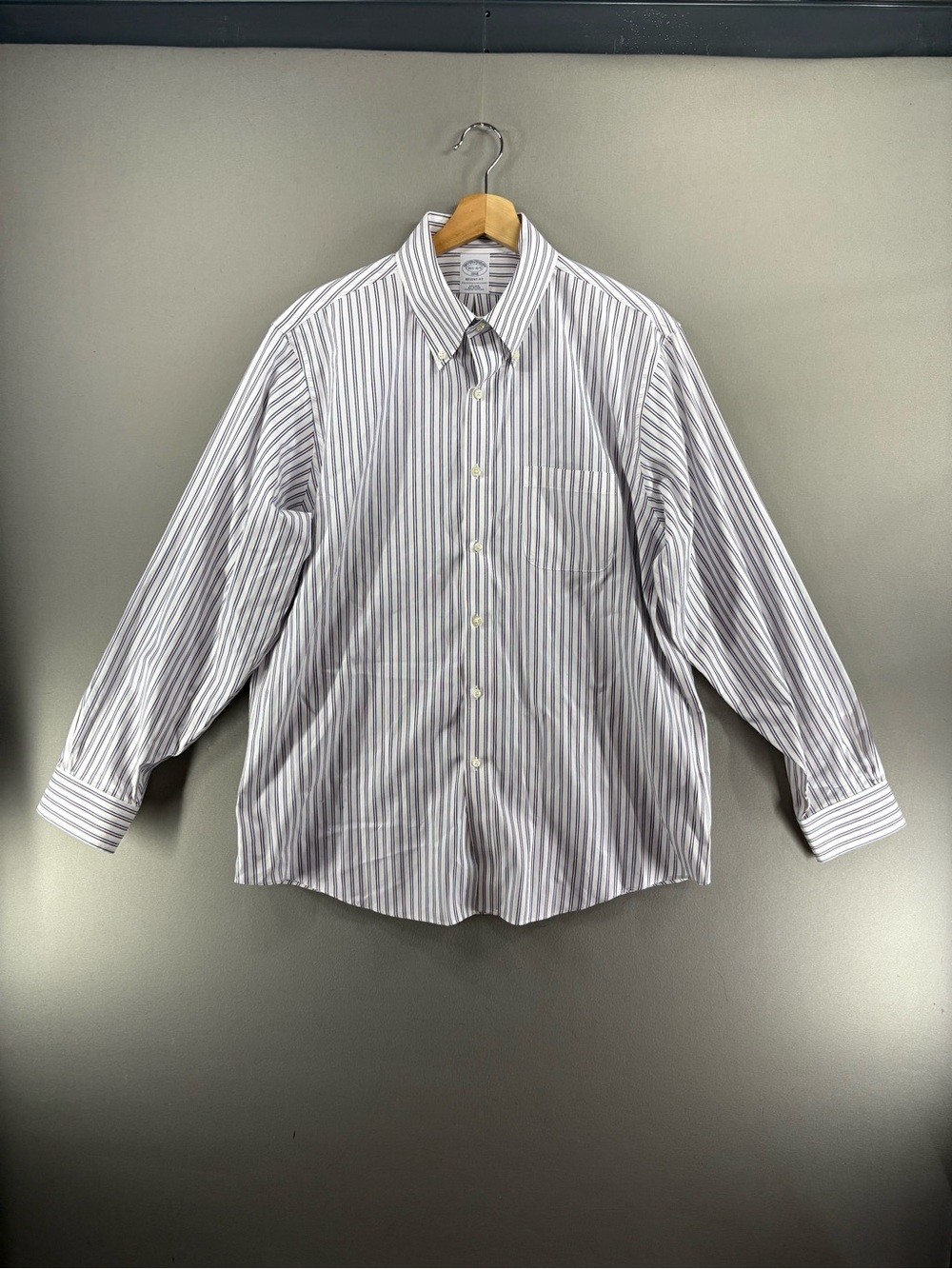 Brooks Brothers 1818 Shirt Men's Regent Fit Blue/Red Stripe 16 1/2 4/5 White